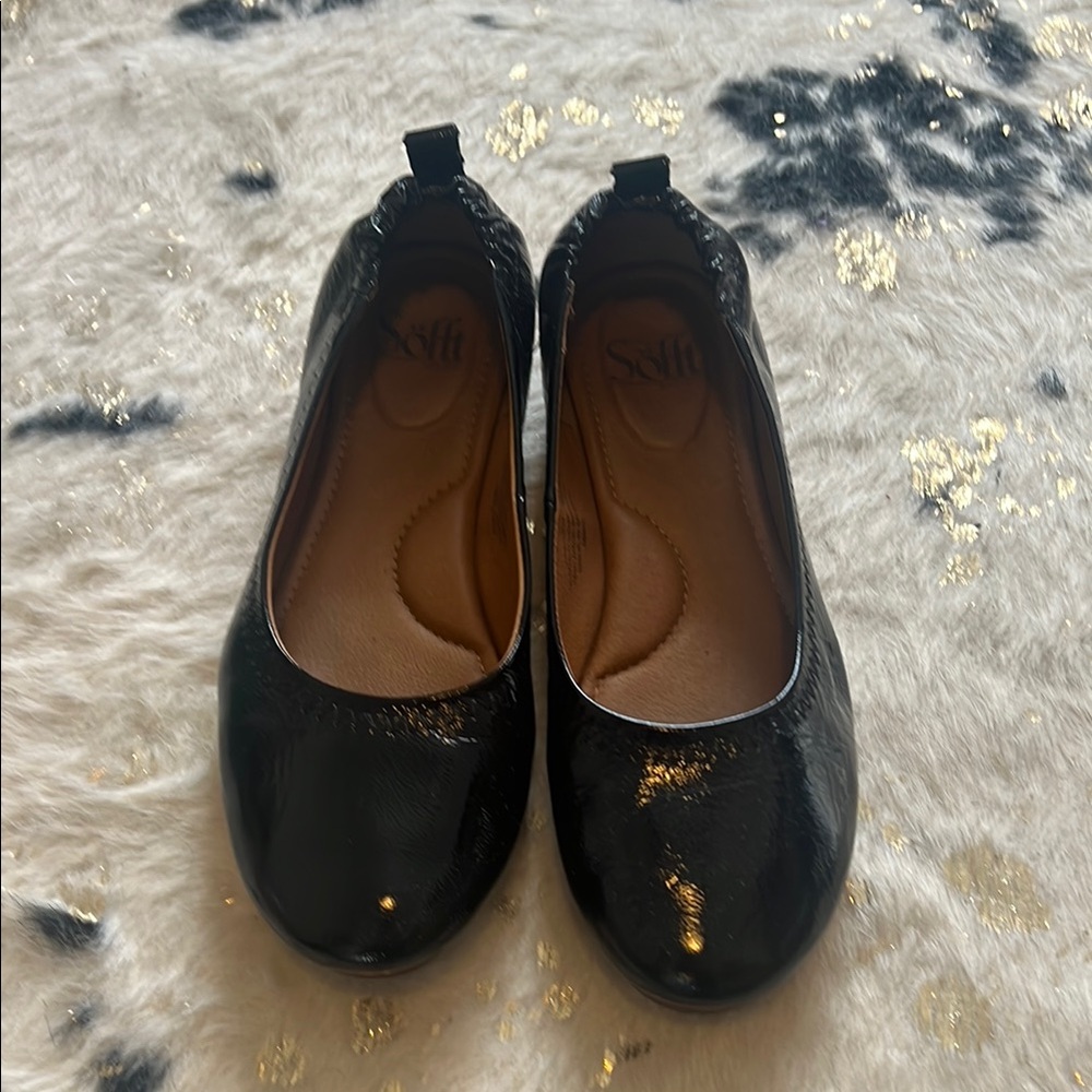 Black Patent Leather Ballet Flats Sofft brand. Size 9. Worn twice